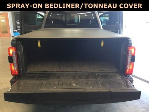 Used 2024 Ford F250 Lariat w/ Black Appearance Package image 30