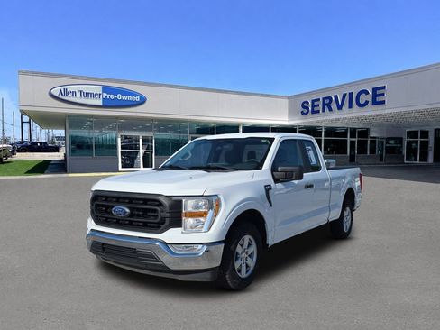 Used 2022 Ford F150 XL w/ Trailer Tow Package RWD image 4