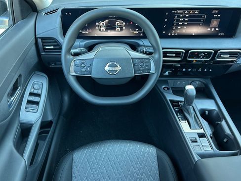 New 2026 Nissan Sentra SV w/ Floor Mat Package FWD image 11
