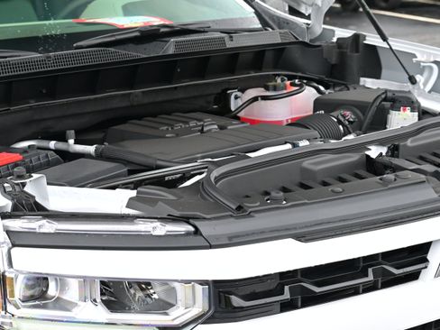 Used 2025 Chevrolet Silverado 1500 RST w/ Protection Package image 8