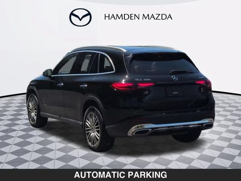 Used 2023 Mercedes-Benz GLC 300 4MATIC image 5