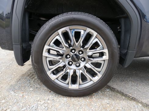 Certified 2023 GMC Sierra 1500 Denali Ultimate image 12