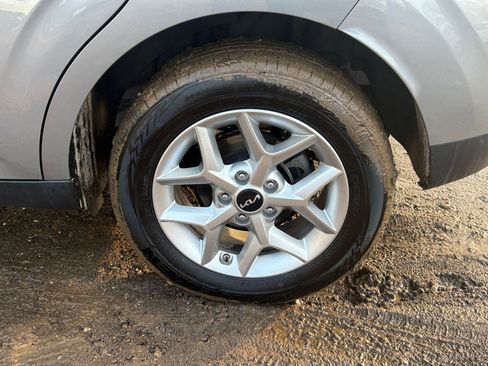 Used 2025 Kia Soul LX w/ LX Technology Package image 28