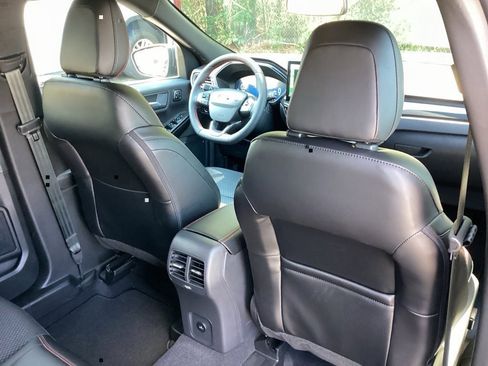 New 2025 Ford Escape ST-Line Elite image 36