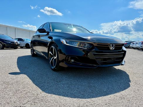 Used 2022 Honda Accord Sport image 1