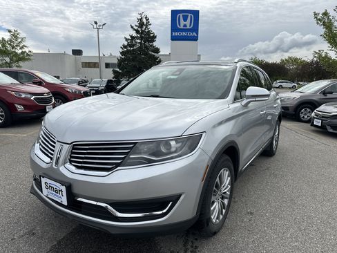 Used 2016 Lincoln MKX Select w/ Select Plus Package AWD/4WD image 1