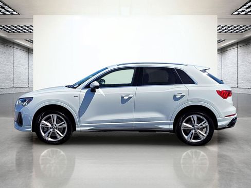 Used 2019 Audi Q3 2.0T Premium Plus w/ Premium Plus Package AWD/4WD image 10