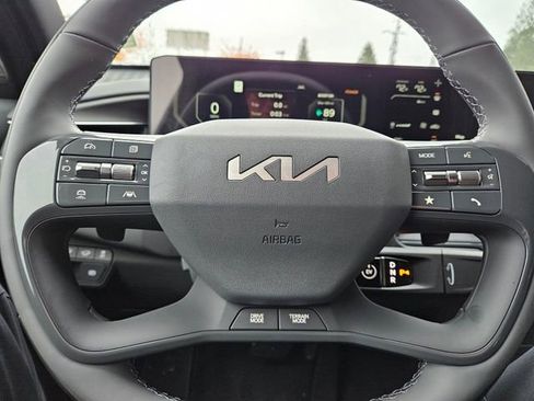 New 2026 Kia EV9 Land w/ Nightfall Edition Package image 13