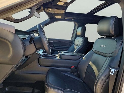 Used 2025 Ford Expedition Max Platinum w/ Stealth Performance Package image 14