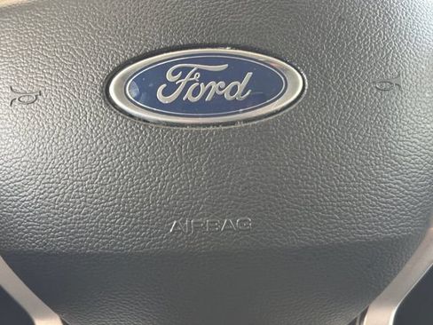 Used 2023 Ford Explorer Limited w/ Equipment Group 301A RWD image 13