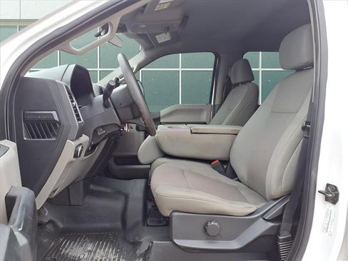 Used 2020 Ford F450 XL w/ Power Equipment Group image 12