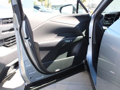 Certified 2023 Lexus RX 350 Premium w/ Accessory Package (Z1) image 11