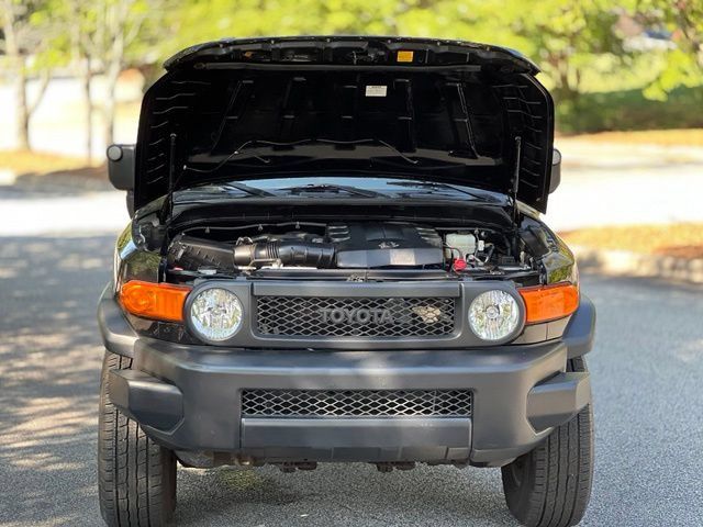 Used 2010 Toyota FJ Cruiser 4WD w/ Upgrade Pkg 2 image 31