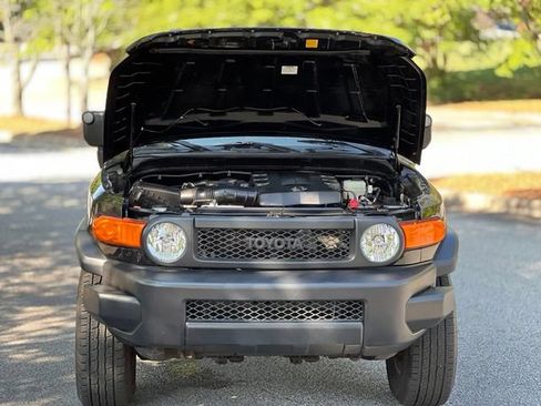 Used 2010 Toyota FJ Cruiser 4WD w/ Upgrade Pkg 2 image 31