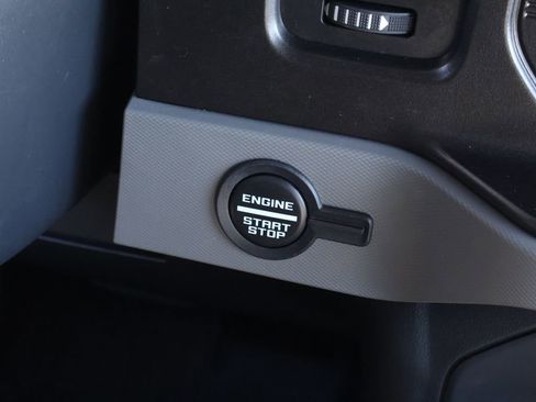 Used 2022 Ford Bronco Black Diamond image 28