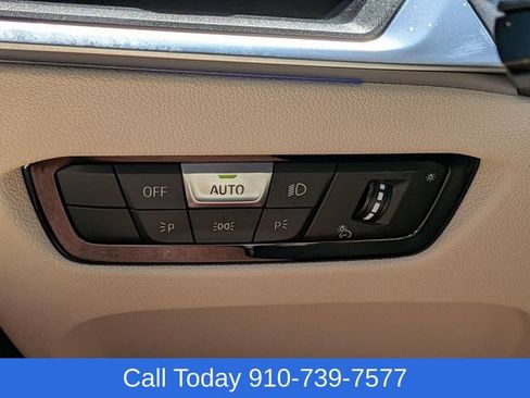 Used 2023 BMW 330i Sedan w/ Driving Assistance Package RWD image 18