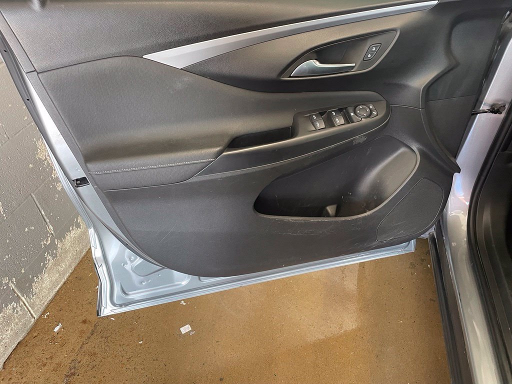 Used 2024 Buick Envista Preferred w/ Convenience I Package FWD image 9