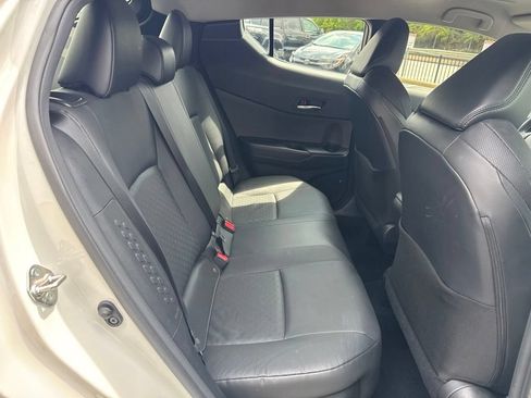 Certified 2021 Toyota C-HR Limited FWD image 32