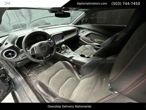 Used 2018 Chevrolet Camaro ZL1 RWD image 16