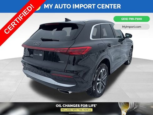 Used 2025 Audi Q5 Premium w/ Convenience Package image 7