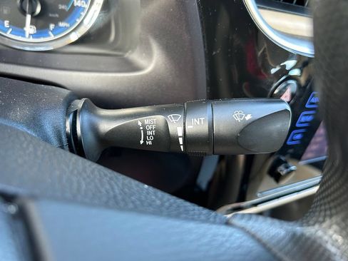 Used 2019 Toyota Corolla LE FWD image 21