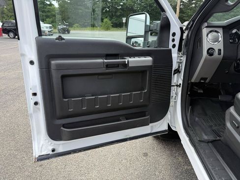 Used 2013 Ford F350 Lariat w/ Chrome Pkg AWD/4WD image 29