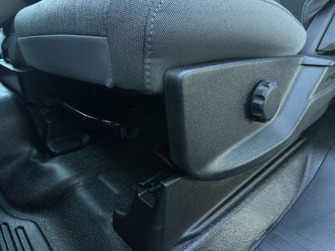 New 2025 Ford F350 XL w/ XL Chrome Package image 20