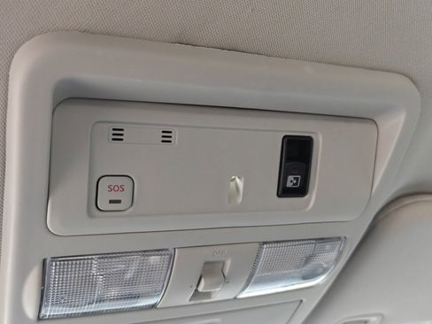 Used 2019 Nissan Titan PRO-4X w/ Pro-4x Convenience Package image 41