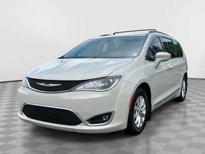 Used 2017 Chrysler Pacifica Touring-L