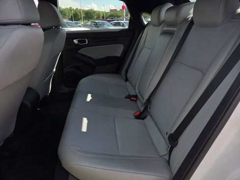 Used 2025 Honda Civic Sport image 18