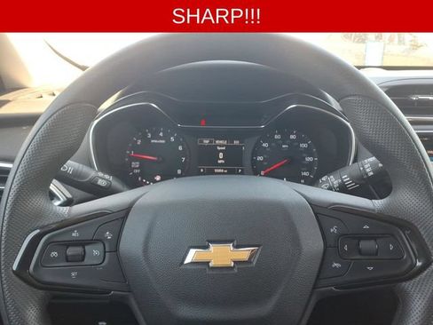 Used 2022 Chevrolet TrailBlazer LT w/ Convenience Package FWD image 19