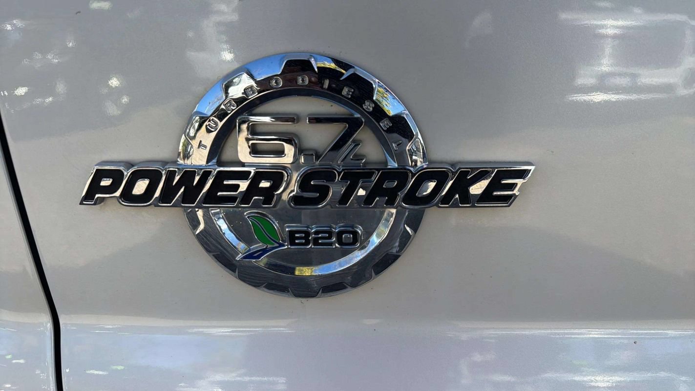 Used 2016 Ford F250 Lariat w/ Lariat Ultimate Package AWD/4WD image 22