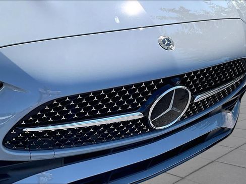 Used 2025 Mercedes-Benz C 300 4MATIC Sedan image 30