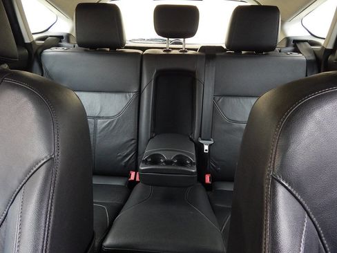 Used 2015 Ford Focus SE w/ Equipment Group 201A image 23