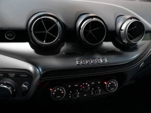 Used 2016 Ferrari F12 Berlinetta RWD image 20