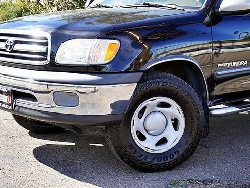 Used 2002 Toyota Tundra SR5 image 4