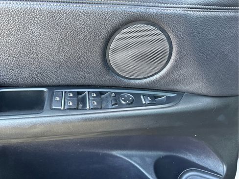 Used 2019 BMW X6 xDrive35i w/ Premium Package image 26