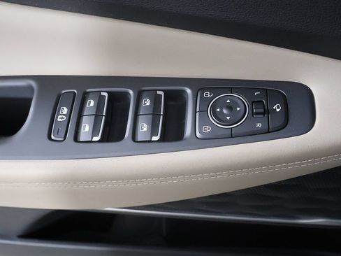 Used 2023 Hyundai Santa Fe Limited w/ Winter Weather Package FWD image 40