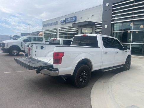 Used 2020 Ford F150 Lariat image 6