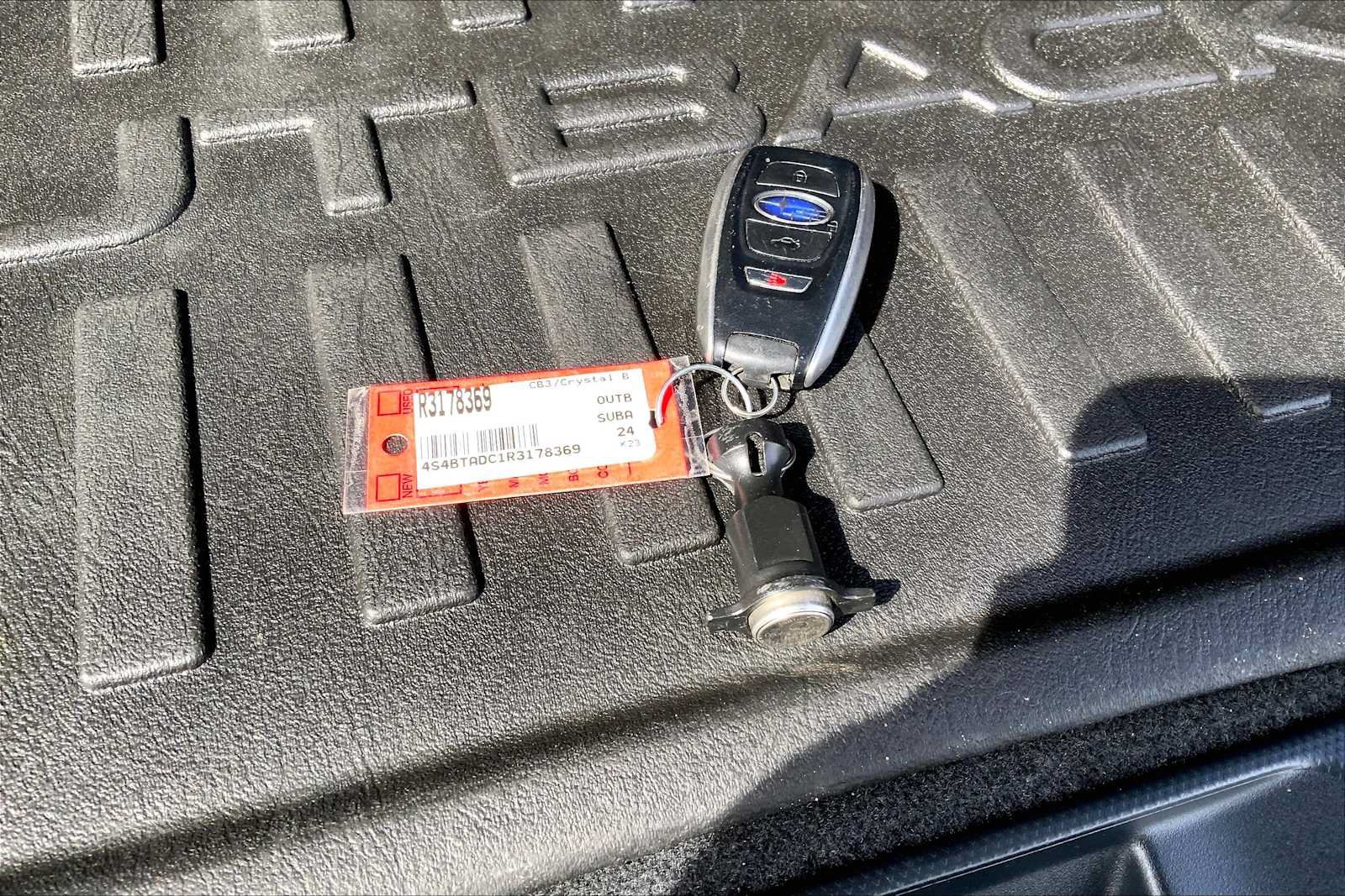 Certified 2024 Subaru Outback Premium AWD/4WD image 14