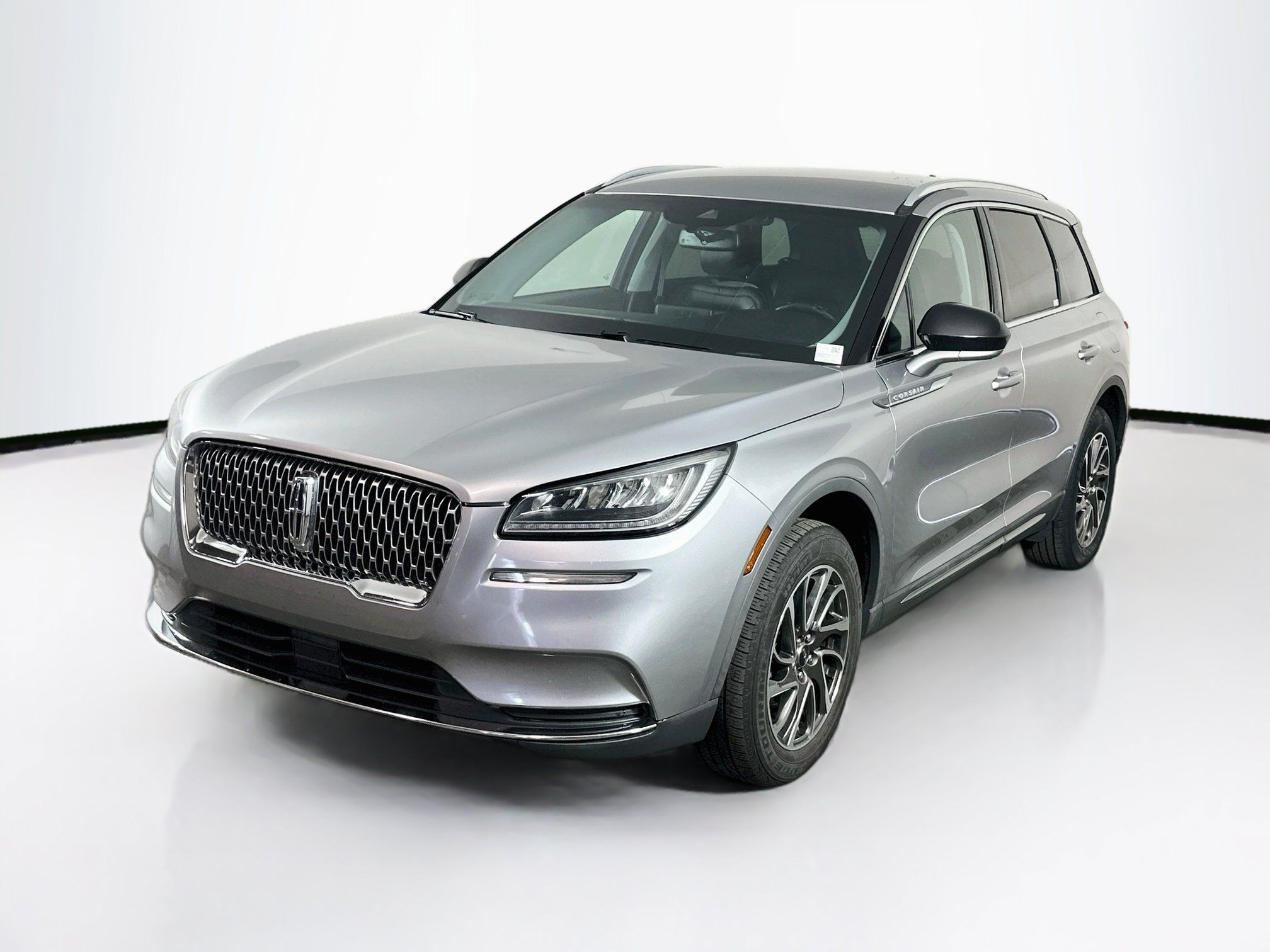 Used 2021 Lincoln Corsair FWD image 3