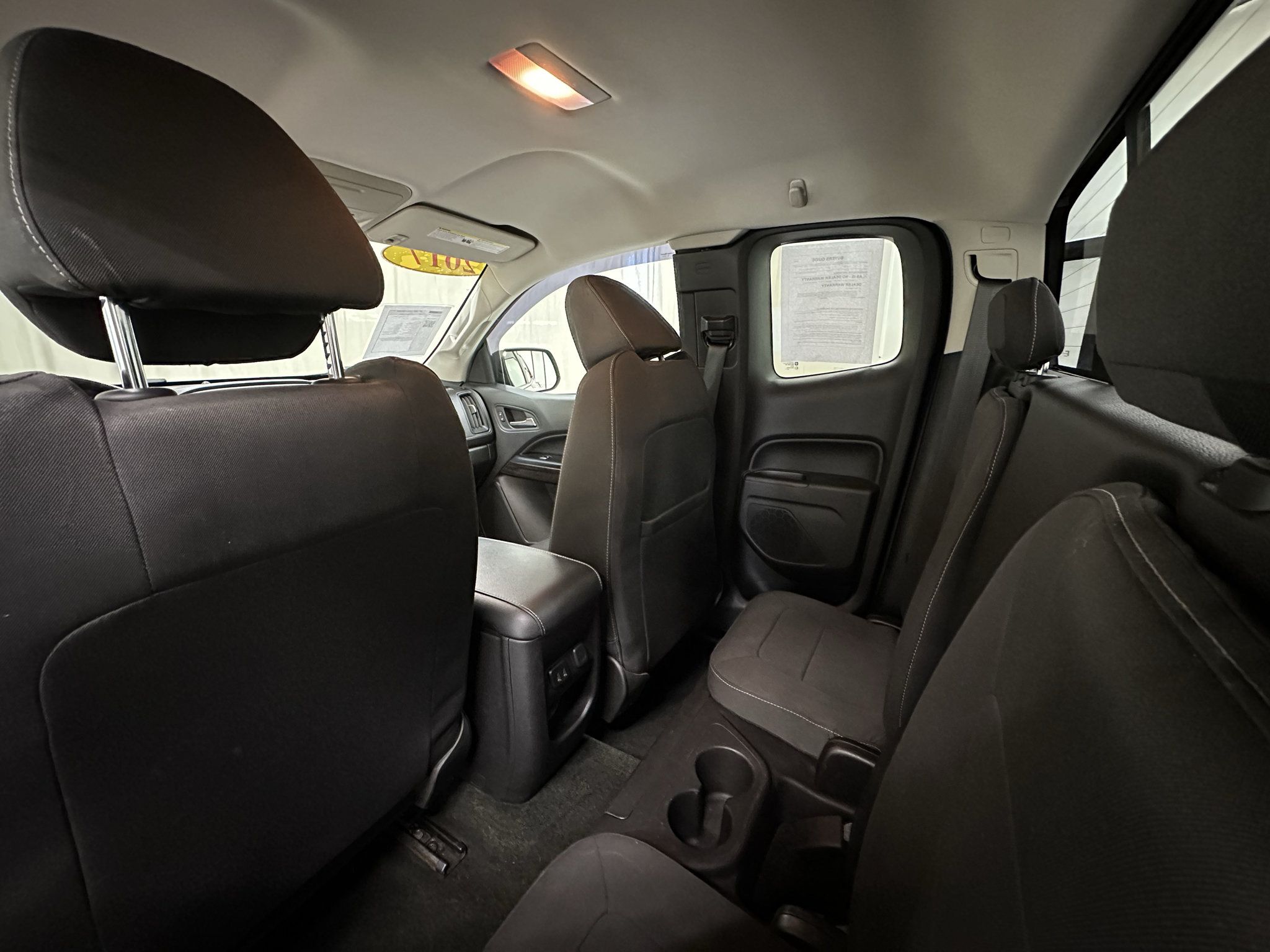 Used 2017 GMC Canyon SLE w/ SLE Convenience Package RWD image 13