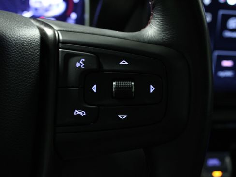 Used 2025 GMC Sierra 2500 AT4X AWD/4WD image 21