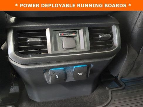 Used 2022 Ford F150 Lariat w/ Equipment Group 502A High image 33