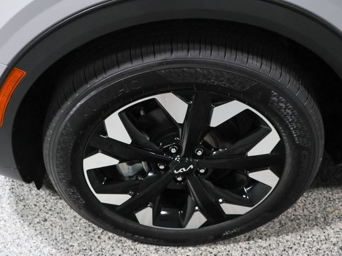 Used 2023 Kia Sportage X-Line AWD/4WD image 11