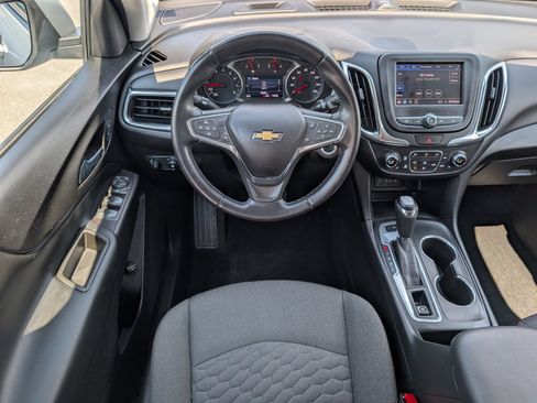 Used 2020 Chevrolet Equinox LT AWD/4WD image 17