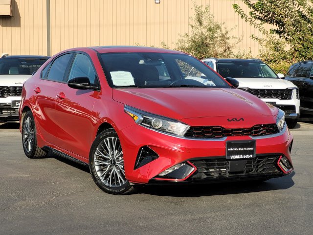 Used 2024 Kia Forte GT-Line w/ GT-Line Premium Package FWD image 2