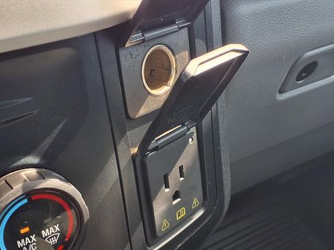 Used 2023 Ford F250 XLT w/ FX4 Off-Road Package image 9