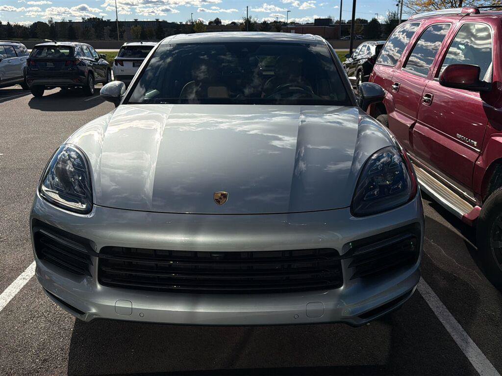 Used 2020 Porsche Cayenne S AWD/4WD image 7