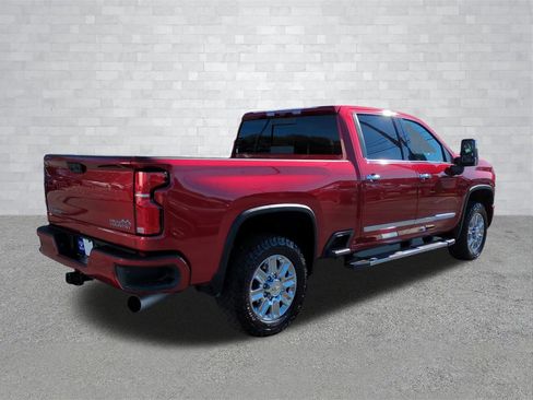 Used 2025 Chevrolet Silverado 2500 High Country w/ Technology Package image 4